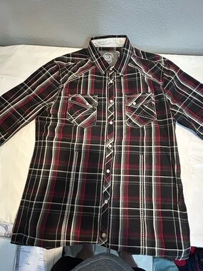 BKE Men’s Black, Red & White Plaid Pearl Button-Down Shirt
